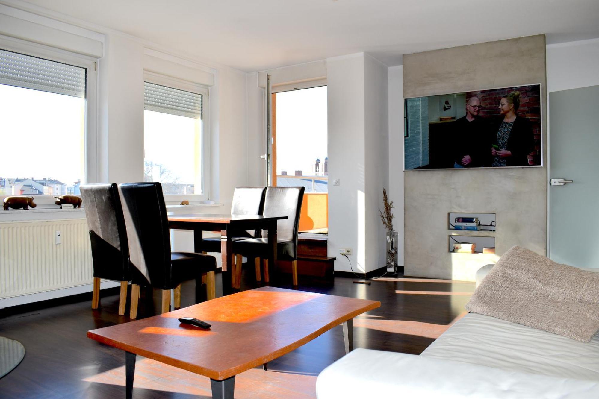 City-Dach-Apartment Mit Loggia - Balkon - Kamin Cottbus Esterno foto