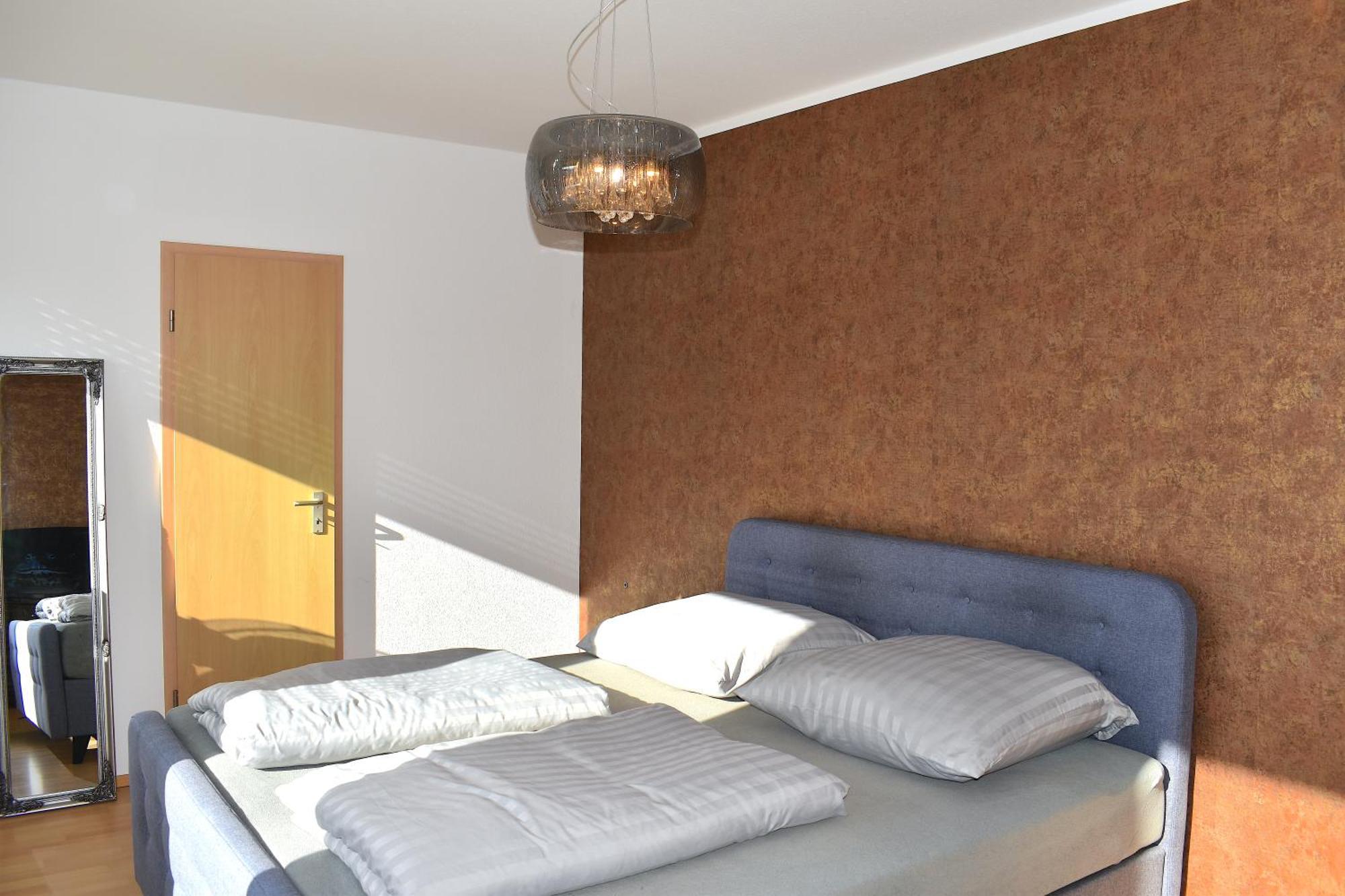 City-Dach-Apartment Mit Loggia - Balkon - Kamin Cottbus Esterno foto