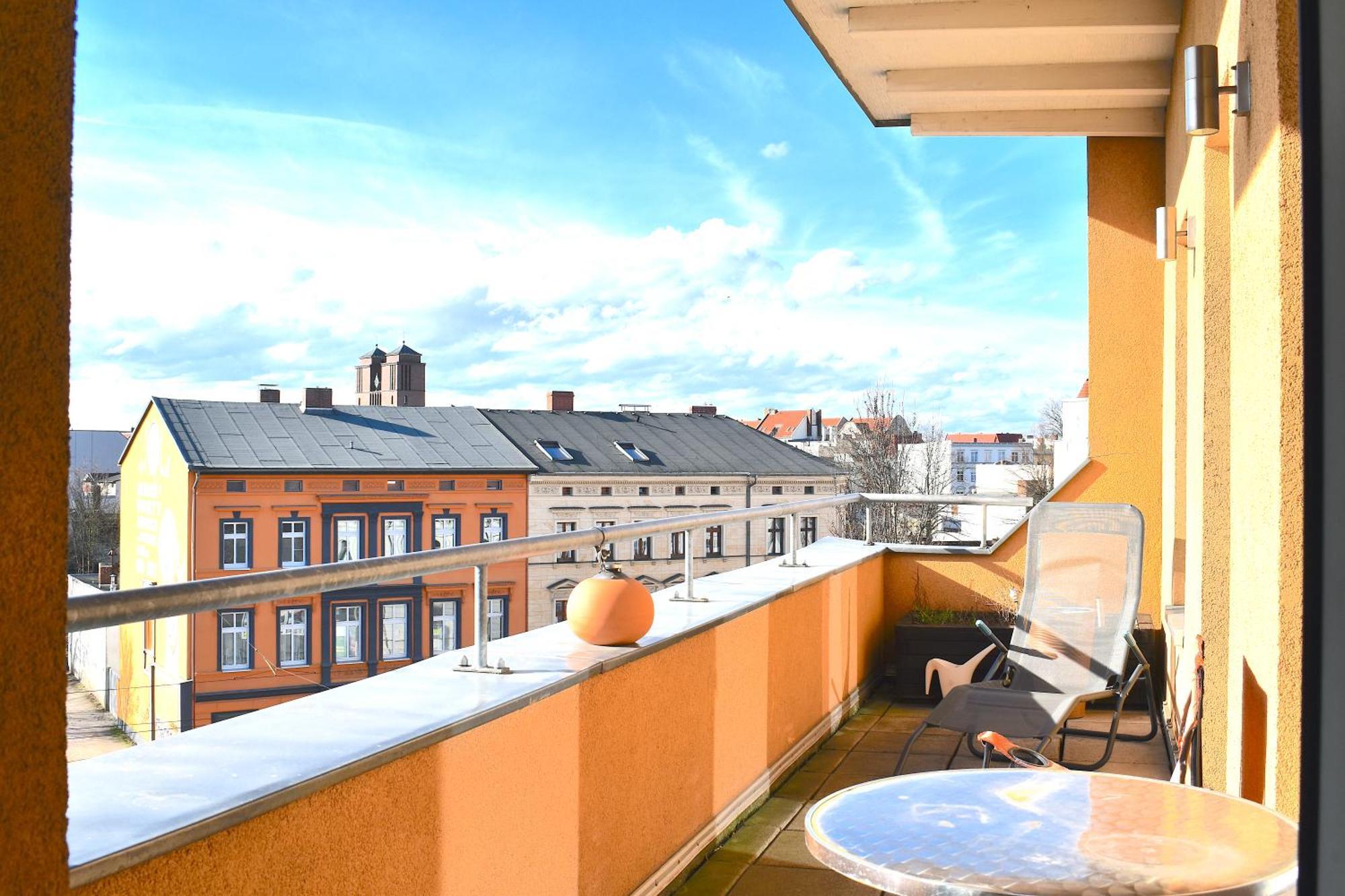 City-Dach-Apartment Mit Loggia - Balkon - Kamin Cottbus Esterno foto